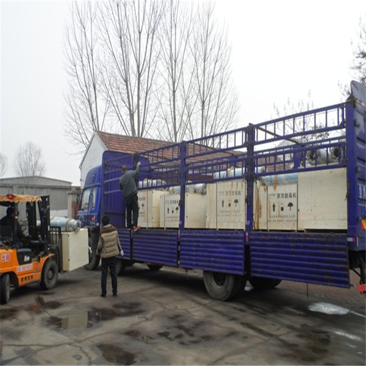 羅茨風機發(fā)貨現場